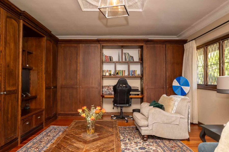 5 Bedroom Property for Sale in Walmer Eastern Cape